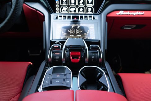 Used 2022 Lamborghini Urus image 49