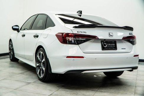 Used 2025 Honda Civic Sport image 11