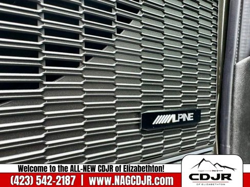 New 2024 Jeep Grand Cherokee L Overland w/ Luxury Tech Group IV image 20