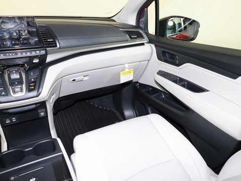 New 2026 Honda Odyssey EX-L image 9