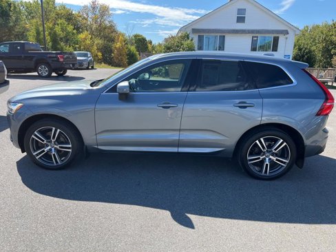 Used 2019 Volvo XC60 T5 Momentum w/ Multimedia Package image 3