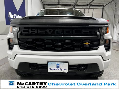 Used 2023 Chevrolet Silverado 1500 Custom image 13