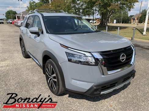 Used 2024 Nissan Pathfinder Platinum w/ Cargo Package image 1