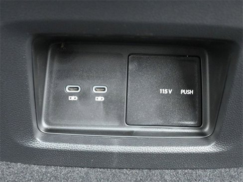 New 2025 Volkswagen Atlas SEL Premium R-Line image 29