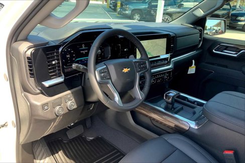 New 2026 Chevrolet Silverado 1500 LT w/ Leather Package image 8