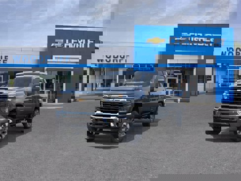 New 2026 Chevrolet Silverado 2500 LT image 8