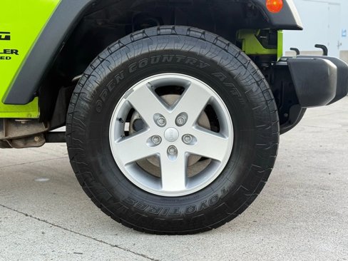 Used 2013 Jeep Wrangler Unlimited Sport image 26