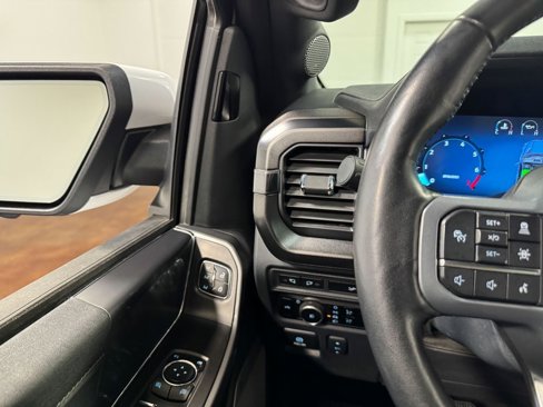 Used 2024 Ford F150 Lariat image 73