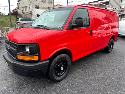 Used 2015 Chevrolet Express 2500 image 8