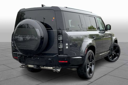 New 2025 Land Rover Defender 130 V8 image 3