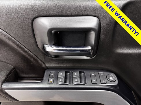 Used 2018 Chevrolet Silverado 1500 LT w/ Midnight Edition image 17