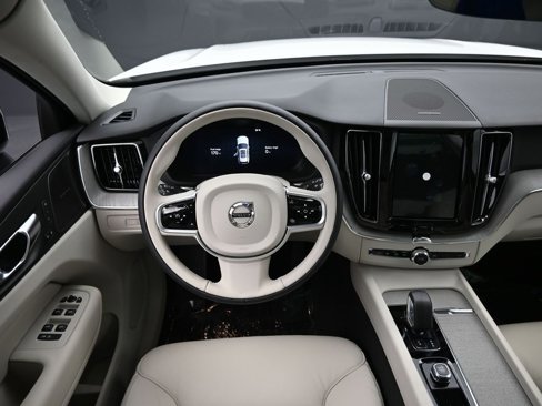 New 2025 Volvo XC60 T8 Plus w/ Protection Package Premier image 19