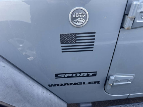 Used 2015 Jeep Wrangler Sport w/ Mopar Black Appearance Group image 21