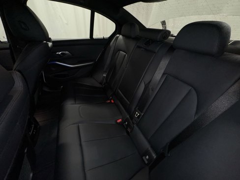 Used 2021 BMW 330i xDrive Sedan w/ Convenience Package image 30