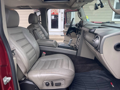 Used 2003 HUMMER H2 w/ Preferred Equipment Group image 17