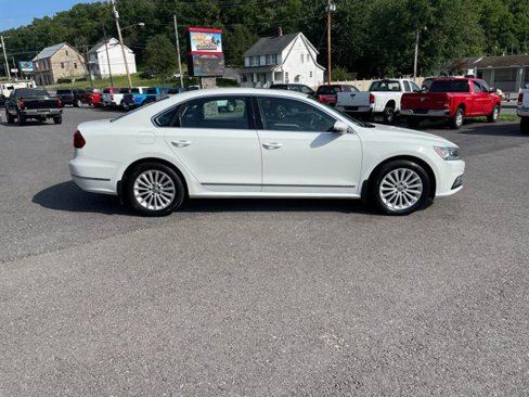 Used 2016 Volkswagen Passat 1.8T SE w/ Lighting Package (P06) image 9