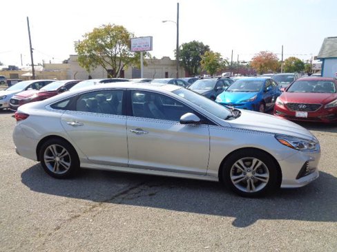 Used 2018 Hyundai Sonata Limited image 9