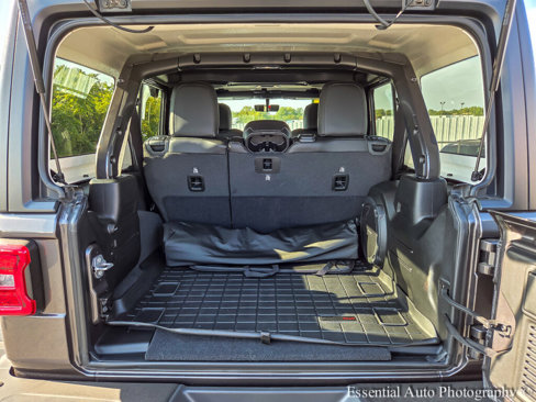 Used 2021 Jeep Wrangler Unlimited Rubicon image 29