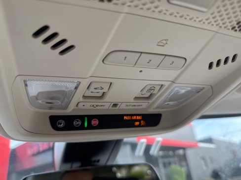 Used 2025 Cadillac XT5 Premium Luxury image 27