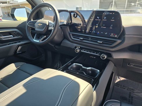 New 2026 Chevrolet Silverado EV LT image 13
