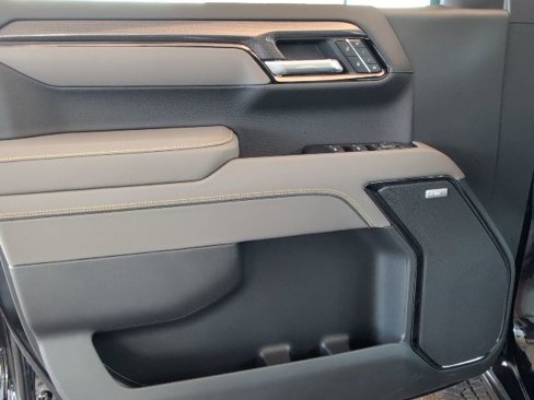 New 2026 Chevrolet Silverado 1500 ZR2 image 14