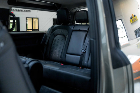 Used 2021 Land Rover Defender 90 First Edition image 63