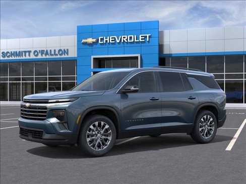 New 2026 Chevrolet Traverse LT w/ Sun and Wheel Package image 2