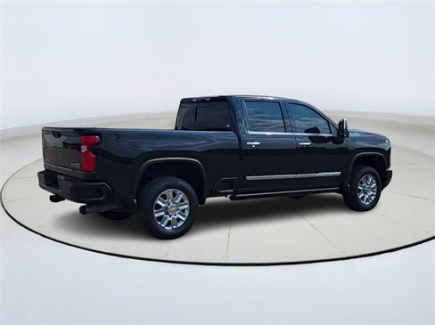 Used 2024 Chevrolet Silverado 3500 High Country image 3