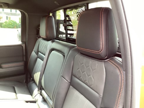 Used 2024 Nissan Frontier PRO-4X w/ Pro Premium Package image 18