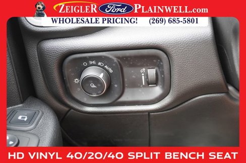 Used 2023 RAM 3500 Tradesman w/ Convenience Group image 28