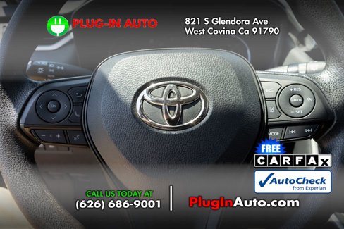 Used 2023 Toyota RAV4 XLE image 18