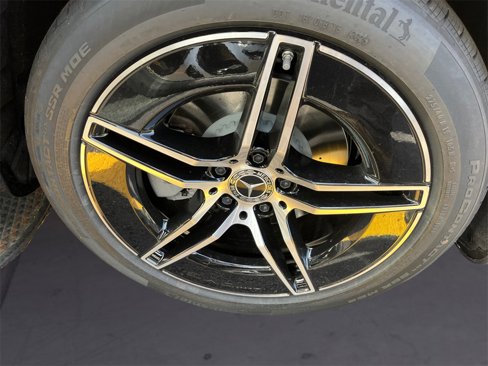 New 2026 Mercedes-Benz E 350 4MATIC Sedan image 9