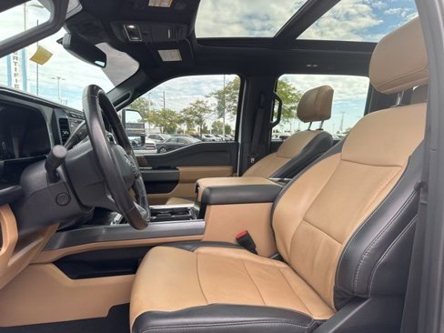 Certified 2024 Ford F250 Lariat w/ Chrome Package image 3