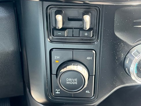 New 2026 Ford F350 Lariat w/ Chrome Package image 33