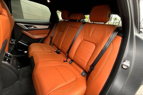 New 2026 Jaguar F-PACE R-Dynamic S image 10