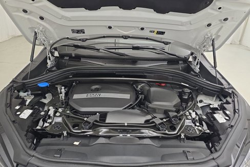 Used 2024 BMW X2 xDrive28i w/ Convenience Package image 28