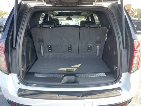 Used 2023 Chevrolet Tahoe RST image 7