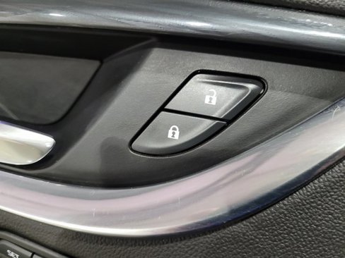 Used 2022 Buick Enclave Premium image 46