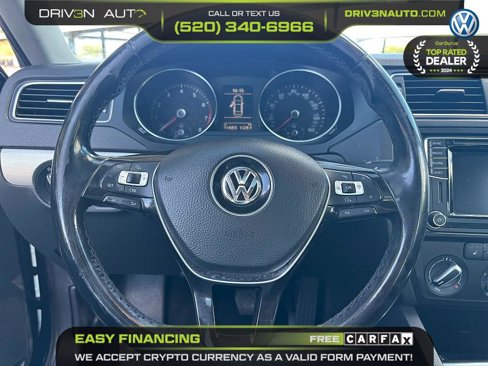 Used 2017 Volkswagen Jetta SE image 11