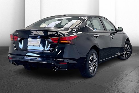 Certified 2024 Nissan Altima 2.5 SV w/ SV Premium Package image 12