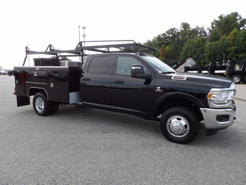 Used 2024 RAM 3500 Tradesman w/ Chrome Appearance Group image 10