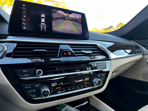 Used 2019 BMW 530i w/ Convenience Package image 38