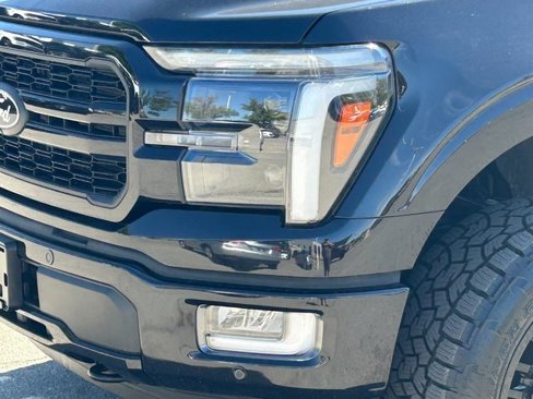 Used 2024 Ford F150 Lariat image 11