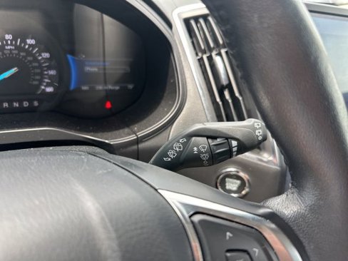 Used 2024 Ford Edge Titanium image 43