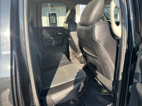 Used 2018 RAM 1500 Sport w/ Sport Premium Group image 13