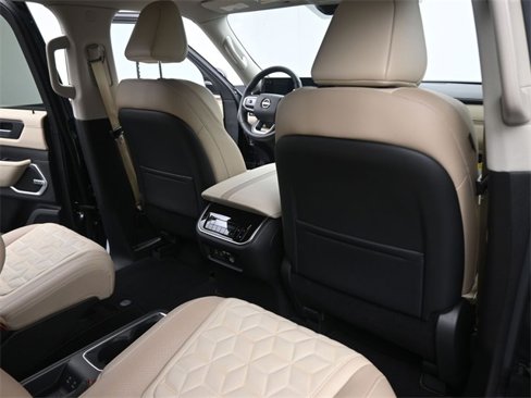 New 2026 Nissan Armada Platinum image 24