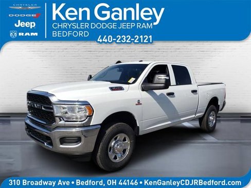 New 2024 RAM 3500 Tradesman w/ Chrome Appearance Group image 1