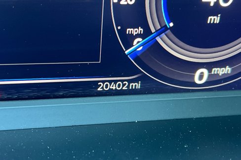 Certified 2022 Volkswagen Tiguan SEL R-Line image 26
