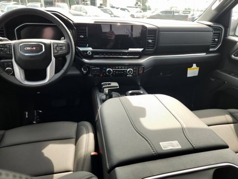 New 2026 GMC Sierra 1500 SLT w/ SLT Premium Plus Package image 10
