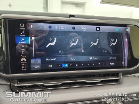 New 2025 Jeep Wrangler Sahara w/ Technology Group image 49